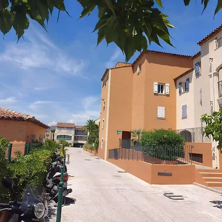 Pcolecrin - Appt Vue Marina Exceptionnelle Piscine Collective A Port-cogolin
